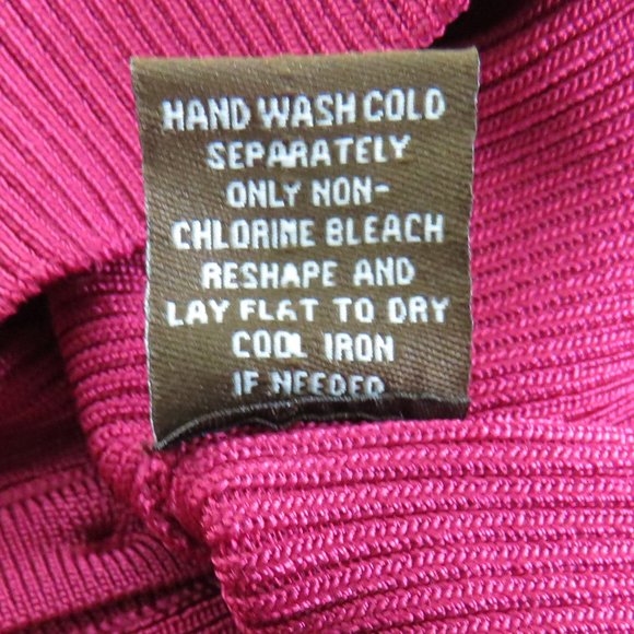 Adrienne Vittadini Magenta Pink Ribbed Ruffle Collar Sweater Size L NWOT - Picture 9 of 9